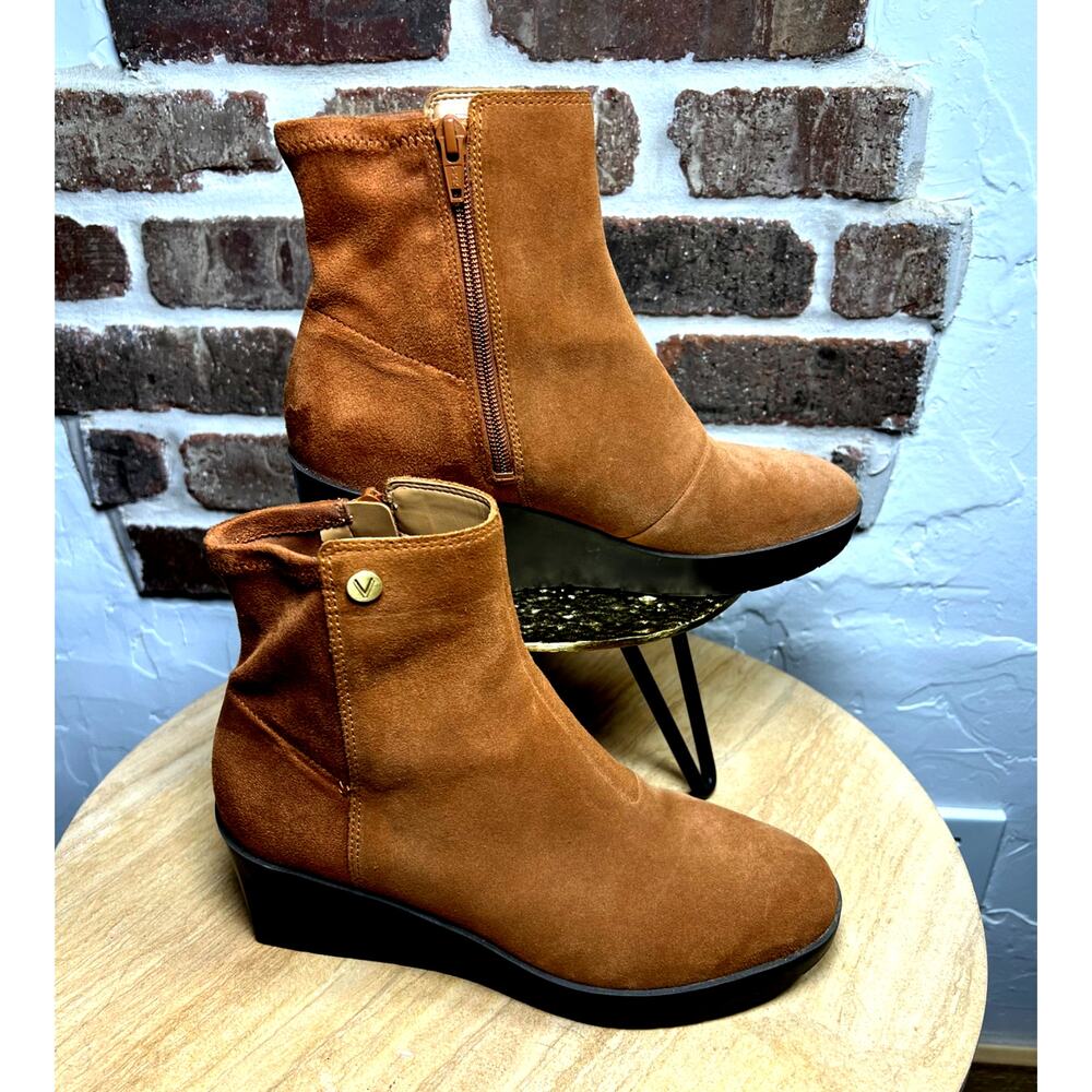 Vionic Skylar Wedge Ankle Side Zip Suede Cognac/Brown Boot Women's Size 8